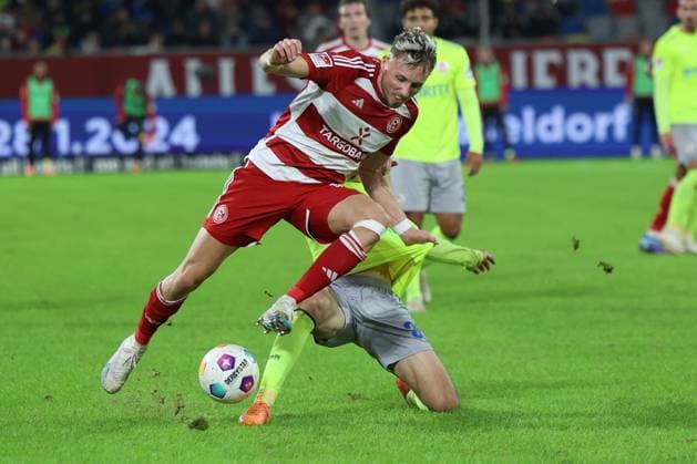 GER, 2. FBL. Fortuna Duesseldorf vs. SV Wehen Wiesbaden 03.11.2023, Merkur Spiel-Arena, Duesseldorf, GER, 2. FBL. Fortuna Duesseldorf vs. SV Wehen Wiesbaden, im Bild: