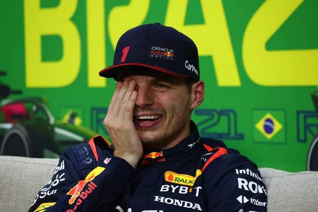 Formula 1 Rolex Sao Paulo Grand Prix 2023 03.11.2023, Autodromo Jose Carlos Pace, Interlagos, Formula 1 Rolex Sao Paulo Grand Prix 2023 , im Bild Poleposition für das Rennen am Sonntag für Max Verstappen (NLD), Oracle Red Bull Racing