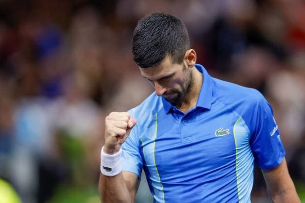 Paris, 03.11.2023 Tennis Rolex Paris Masters 2023, Novak Djokovic - Holger Rune v.l., Novak Djokovic jubelt Copyright: AntonioxBorga