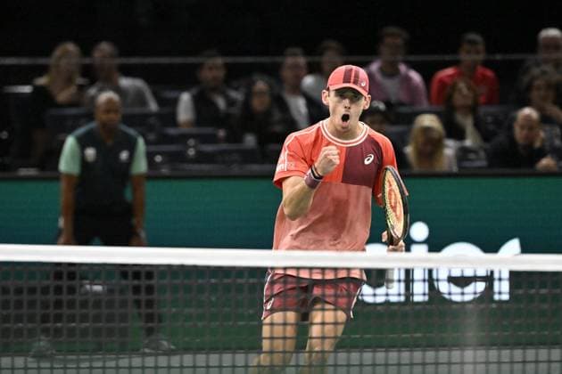 Tennis - Rolex Paris Master 2023 - Alex de Minaur - Australie TENNIS : Rolex Paris Master 2023 - France - 03 11 2023 ChrysleneCaillaud Panoramic 