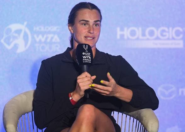 2023 WTA, Tennis Damen Finals - Day 6 CANCUN, MEXICO - NOVEMBER 3: Aryna Sabalenka during a press conferece after she won against Elena Rybakina of Kazakhstan, in the Third Round robin match on Day 6 during the of the GNP Seguros WTA Finals Cancun 2023 part of the Hologic WTA Tour, on November 3, 2023, in Cancun, Quintana Roo, Mexico. Cancun Mexico  Copyright: xArturxWidakx originalFilename:widak-2023wtaf231103_npNjA.jpg