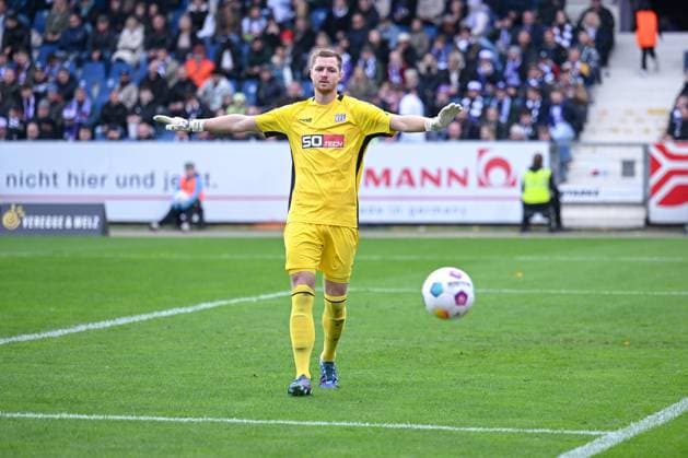 04.11.2023, Fussball, 2. Bundesliga, 12. Spieltag Saison 2023 2024, VfL Osnabrück - Holstein Kiel, Lennart Grill (VfL 1899 Osnabrück) xRHR-FOTO TKx