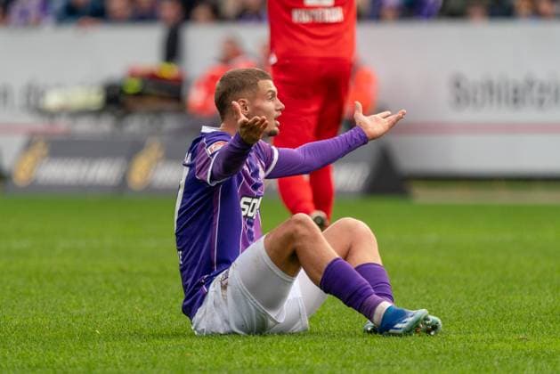 Michael Cuisance (VfL Osnabrueck, 27) GER, VfL Osnabrueck vs. Holstein Kiel, Fußball, 2. Bundesliga, 12. Spieltag, Spielzeit 2023 2024, 04.11.2023 DFL REGULATIONS PROHIBIT ANY USE OF PHOTOGRAPHS AS IMAGE SEQUENCES AND OR QUASI-VIDEO VfL Osnabrueck vs. Holstein Kiel, Fußball, 2. Bundesliga, 12. Spieltag, Spielzeit 2023 2024, 04.11.2023 Osnabrueck