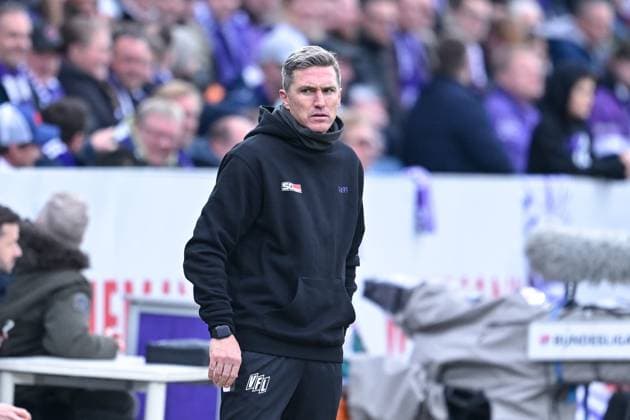 04.11.2023, Fussball, 2. Bundesliga, 12. Spieltag Saison 2023 2024, VfL Osnabrück - Holstein Kiel, Tobias Schweinsteiger (VfL 1899 Osnabrück) xRHR-FOTO TKx