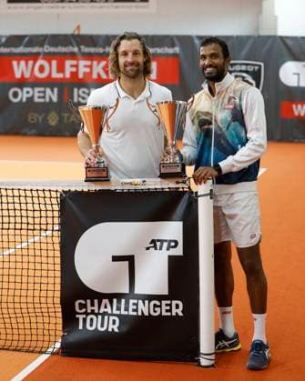 Sieger Andre Begemann und Sriram Balaji, Herren Doppel, Siegerehrung, Praesentation Tennis - Wolffkran Open - ATP, Tennis Herren Challenger - TC Ismaning - Ismaning - Bavaria - Germany - 4 November 2023. Â Copyright: xJuergenxHasenkopfx