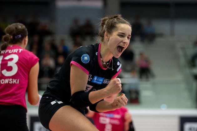 DVV-Pokal (Achtelfinale): Schwarz-Weiss Erfurt vs. VC Wiesbadent; Erfurt; 04.11.2023 Jubel, Mia Anna Stauß ( 11; Schwarz-Weiss Erfurt) DVV-Pokal (Achtelfinale): Schwarz-Weiss Erfurt vs. VC Wiesbadent; Riethsporthalle Erfurt; 04.11.2023 Copyright: xBEAUTIFULxSPORTS Duehringx