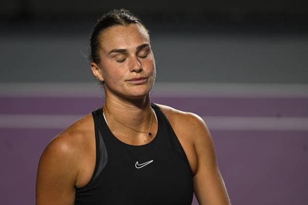2023 WTA, Tennis Damen Finals - Day 6 CANCUN, MEXICO - NOVEMBER 4: Aryna Sabalenka during a match against Iga Swiatek of Poland, in the second Semi-Final match on Day 7 during the of the GNP Seguros WTA Finals Cancun 2023 part of the Hologic WTA Tour, on Day 7 , on November 4, 2023, in Cancun, Quintana Roo, Mexico. Cancun Mexico  Copyright: xArturxWidakx originalFilename:widak-2023wtaf231104_npL0Z.jpg