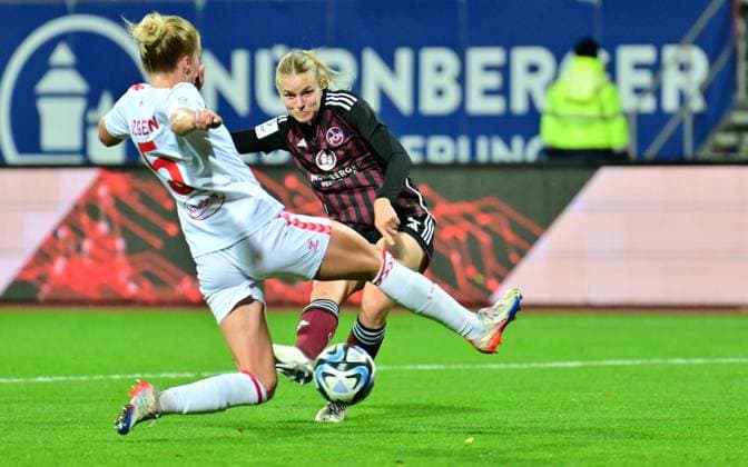Sport Bilder des Tages 05.11.2023 - Fussball - Saison 2023 2024 - 1. Frauen - Fussball - Bundesliga - 06. Spieltag: 1. FC Nürnberg FCN ( Club ) - 1. FC Köln - Sportfoto Zink - xwoxzix - Celina Degen (5, FC Köln ) Amelie Thöle Thoele (12, 1. FC Nürnberg FCN )