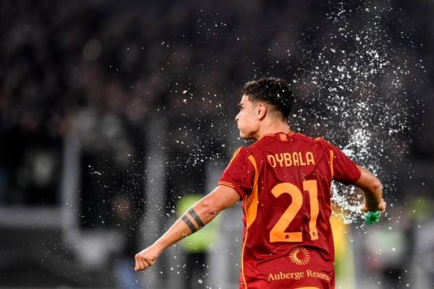 Paulo Dybala of AS Roma during the Serie A football match between AS Roma and US Lecce at Olimpico stadium in Rome (Italy), November 5th, 2023. AntoniettaxBaldassarre