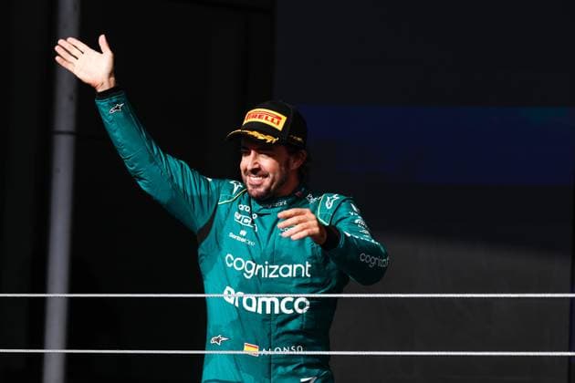 14 Fernando Alonso (ESP, Aston Martin Aramco Cognizant F1 Team), F1 Grand Prix of Brazil at Autodromo Jose Carlos Pace on November 5, 2023 in Sao Paulo, Brazil. (Photo by HOCH ZWEI) Sao Paulo Brazil