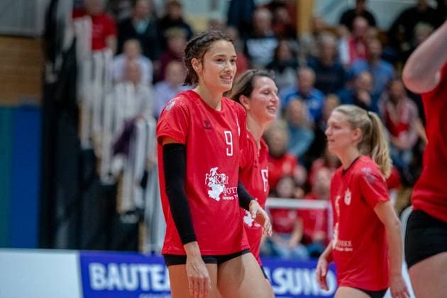 Ex Wildcat Lene Scheuschner kam für das Pokalspiel aus ihrem Ruhestand zurück GER, Volleyball, Damen, DVV Pokal, Achtelfinale, 1. VC Stralsund - Dresdner SC, Saison 2023 2024, Diesterweghalle, Stralsund