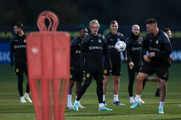 06.11.2023, Fussball, Saison 2023 2024, UCL, UEFA Champions League, Gruppenphase, 4. Spieltag, Abschlusstraining Borussia Dortmund, v. l. Youssoufa Moukoko (Borussia Dortmund), Julian Brandt (Borussia Dortmund), Nico Schlotterbeck (Borussia Dortmund), Marco Reus (Borussia Dortmund), Niklas Süle (Borussia Dortmund), Dortmund Signal Iduna Park NRW Deutschland xRHR-FOTO DEx Copyright: DennisxEwert RHR-FOTOx RHR-FOTO DE