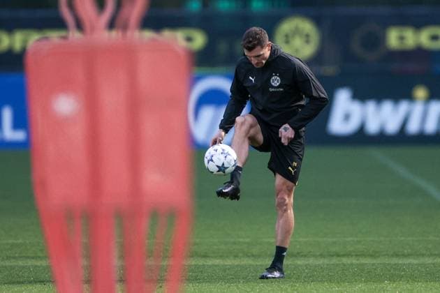 06.11.2023, Fussball, Saison 2023 2024, UCL, UEFA Champions League, Gruppenphase, 4. Spieltag, Abschlusstraining Borussia Dortmund, Thomas Meunier (Borussia Dortmund), Dortmund Signal Iduna Park NRW Deutschland xRHR-FOTO DEx Copyright: DennisxEwert RHR-FOTOx RHR-FOTO DE