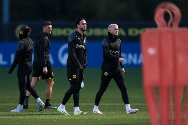 06.11.2023, Fussball, Saison 2023 2024, UCL, UEFA Champions League, Gruppenphase, 4. Spieltag, Abschlusstraining Borussia Dortmund, v. l. Thomas Meunier (Borussia Dortmund), Ramy Bensebaini (Borussia Dortmund), Marco Reus (Borussia Dortmund), Dortmund Signal Iduna Park NRW Deutschland xRHR-FOTO DEx Copyright: DennisxEwert RHR-FOTOx RHR-FOTO DE