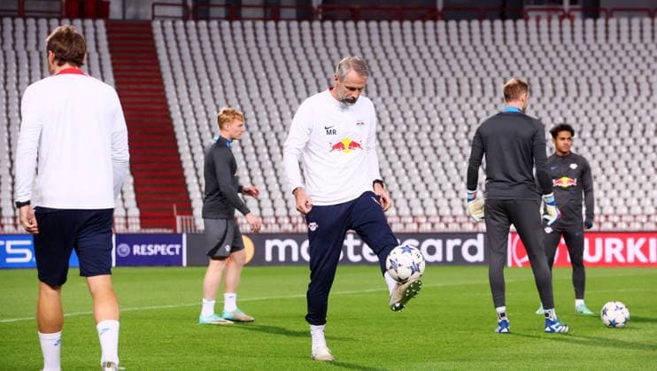 Roter Stern Belgrad - RB Leipzig Training Champions League Beograd, 06.11.2023, Stadion Rajko Mitic, Fussball , UEFA Champions League, Gruppe G , 4. Spieltag, Matchday-1 , Roter Stern Belgrad vs. RB Leipzig , Abschlusstraining RB Leipzig , Im Bild: Trainer Marco Rose (RB Leipzig) , Foto nur zur redaktionellen Nutzung bestimmt! . , UEFA regulations prohibit any use of photographs as image sequences and or quasi-video ,