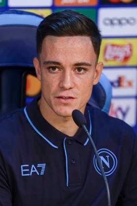 Italy: press conference, PK, Pressekonferenz SSC Napoli SSC Napoli s Italian forward Giacomo Raspadori looks during the SSC Napoli press conference the day before the Champions League football match against Union Berlin at the Konami center in Castel Volturno on 07 November 2023 ABPH8976 Copyright: xAntonioxBalascox