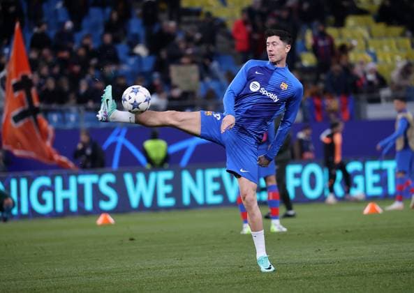 Robert Lewandowski FC Barcelona, Barca Fussball, UEFA Champions League, Gruppenphase, Saison 2023-2024, Herren, UCL, Men, Volksparkstadion, FC Shakhtar Schachtar Donezk (UKR) gegen FC Barcelona