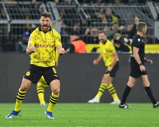 07.11.2023, Dortmund, Germany, Signal-Iduna-Park, Borussia Dortmund vs Newcastle United - UEFA Champions League 2023 2024 - Group F, Salih Oezcan (Borussia Dortmund) und Niclas Fuellkrug (Borussia Dortmund) Torjubel, jubelt nach seinem Treffer zum 1:0 (Foto Ralf Treese) Dortmund Signal-Iduna-Park North Rhine-Westphalia Germany