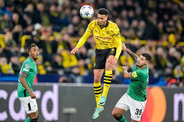 DORTMUND - (l-r) Felix Nmecha of Borussia Dortmund, Bruno Guimaraes of Newcastle United FC during the UEFA Champions League match between Borussia Dortmund and Newcastle United FC at Signal Iduna Park on November 7, 2023 in Dortmund, Germany. ANP Hollandse Hoogte UEFA Champions League 2023 24 2023 2024 xVIxANPxSportx xGerritxvanxKeulenxIVx 483268353 originalFilename: 483268353.jpg
