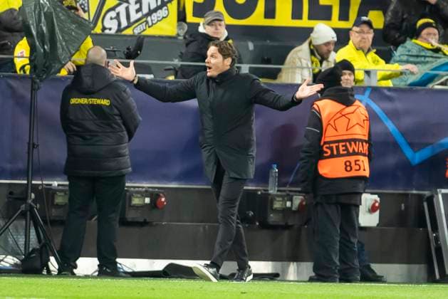 UEFA Champions League, Borussia Dortmund - Newcastle United, 7.11.2023 Edin Terzic (Borussia Dortmund, Cheftrainer) beschwert sich ueber eine Schiedsrichterentscheidung. UEFA Champions League, Borussia Dortmund - Newcastle United, Vorrunde 4. Spieltag, am 7.11.2023, Signal Iduna Park, Dortmund UEFA regulations prohibit any use of photographs as image sequences and or quasi-video Copyright: xBEAUTIFULxSPORTS Meuselx