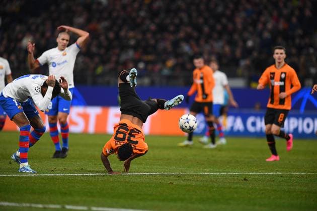 HAMBURG, GERMANY - 7 NOVEMBER, 2023: The UEFA Champions League match between FC Shakhtar Donetsk vs FC Barcelona, Barca at Volksparkstadion  Copyright: xVItaliixKliuievx