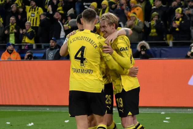 Julian Brandt ( 19, Borussia Dortmund) jubelt nach dem Tor zum 2:0 mit Niklas Süle Suele ( 25, Borussia Dortmund) Nico Schlotterbeck ( 4, Borussia Dortmund) 07.11.2023 Fussball, Champions League, Borussia Dortmund vs Newcastle United , Signal Iduna Park, Dortmund, NRW Germany
