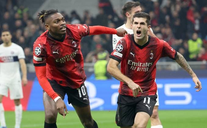 November 7, 2023, MILAN, ITALY: AC Milan™s Rafael Leao (L) jubilates with his teammate Christian Pulisic after scoring goal of 1 to 1 during he UEFA Champions League group F soccer match between Ac Milan and Paris Saint-German s at Giuseppe Meazza stadium in Milan, 7 November 2023..ANSA MATTEO BAZZI. Soccer; Champions League: Ac Milan vs Paris Saint-German s  - ZUMAa110 20231107_zaf_a110_040 Copyright: xMatteoxBazzix