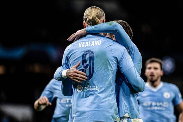 MANCHESTER, ENGLAND - NOVEMBER 7: Erling Haaland of Man City celebrates his goal with teammates during the UEFA Champions League Group Stage match between Manchester City and BSC Young Boys at Etihad Stadium on November 7, 2023 in Manchester, England. Manchester Etihad Stadium England United Kingdom Copyright: xJustPictures.ch DaniloxFernandesx jp-en-EuSpIm-Man.City_Y.Boys_07Nov2023_DAF_00024