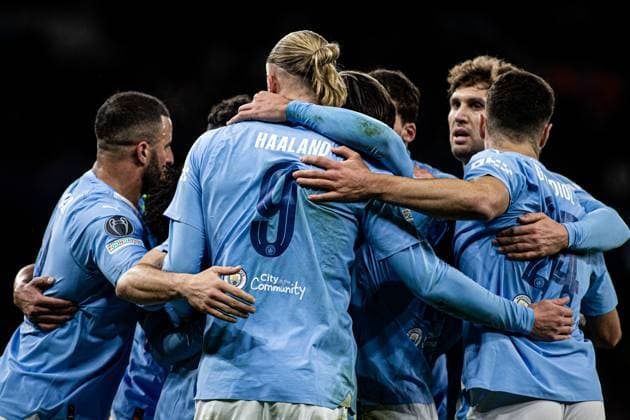 MANCHESTER, ENGLAND - NOVEMBER 7: Erling Haaland of Man City celebrates his goal with teammates during the UEFA Champions League Group Stage match between Manchester City and BSC Young Boys at Etihad Stadium on November 7, 2023 in Manchester, England. Manchester Etihad Stadium England United Kingdom Copyright: xJustPictures.ch DaniloxFernandesx jp-en-EuSpIm-Man.City_Y.Boys_07Nov2023_DAF_00026