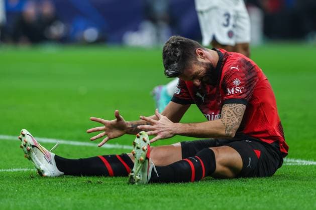 Olivier Giroud of AC Milan reacts during UEFA Champions League 2023 24 Group Stage - Group F football match between AC Milan and Paris Saint-Germain FC at San Siro Stadium, Milan, Italy on November 07, 2023  Copyright: xFabrizioxCarabelli IPAxSportx xix xx IPA_41481341 IPA_Agency_IPA41481341