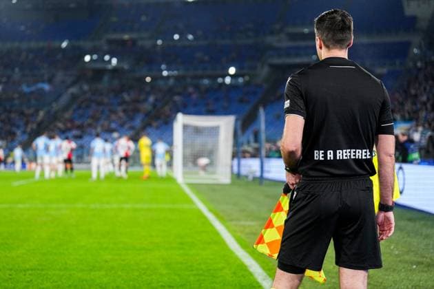 UEFA Champions League: S.S. Lazio v Feyenoord Rome - Be a referee during the 4th leg of the UEFA Champions League group stage between S.S. Lazio v Feyenoord at Stadio Olympico on 7 November 2023 in Rome, Italy. Copyright: xYannickxVerhoevenx