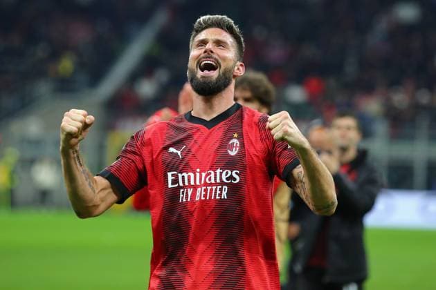 November 7, 2023, Milan, Lombardy, Italy: OLIVIER GIROUD of AC Milan reacts to win 2:1 the UEFA Champions League Group Stage game between against Paris Saint Germain on Tuesday November 7th 2023 at Stadio San Siro, Italy Milan Italy - ZUMAc179 20231107_zep_c179_126 Copyright: xMickaelxChavetx