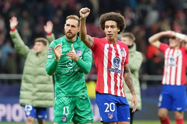 Atletico de Madrid s Jan Oblack (l) and Axel Witsel celebrate the victory in the Champions League 2023 2024, Group E, match 4. November 7,2023. (20231107602)