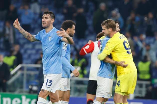 SS Lazio v Feyenoord: Group E - UEFA Champions League 2023 24 Alessio Romagnoli of Lazio and Ivan Provedel of Lazio celebrates at the end during the UEFA Champions League Group E match between SS Lazio and Feyenoord at Stadio Olimpico on November 7, 2023 in Rome, Italy. Rome Lazio Italy  Copyright: xCiroxDexLucax originalFilename:deluca-itasslaz231107_npOZO.jpg
