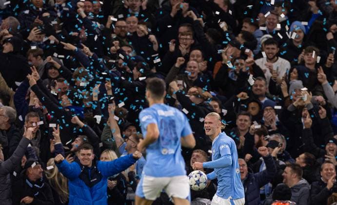 (231108) -- MANCHESTER, Nov. 8, 2023 -- Manchester City s Erling Haaland (R) celebrates after scoring during the UEFA Champions League Group G match between Manchester City FC and BSC Young Boys in Manchester, Britain, on Nov. 7, 2023. (SP)BRITAIN-MANCHESTER-FOOTBALL-UEFA CHAMPIONS LEAGUE-MANCHESTER CITY VS BSC YOUNG BOYS XinxHua 
