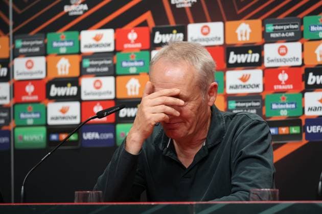 Freiburg, Deutschland 08. November 2023: Fussball-Europa-League - 2023 2024 - SC Freiburg Pressekonferenz - Spieltagskonferenz Im Bild: Trainer Christian Streich (SC Freiburg) in der Pressekonferenz vor dem Spiel gegen TSC Backa Topola Europa Park Stadion Baden Württemberg Copyright: xFotostandx xHettichx