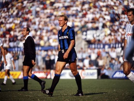 08.09.85 Inter Mailand - AC Pisa Italien, Mailand, 08.09.1985, Fussball, Serie A, Inter Mailand - AC Pisa (3:0): Karl-Heinz Rummenigge (Inter Mailand). *** 08 09 85 Inter Milan AC Pisa Italy, Milan, 08 09 1985, Soccer, Serie A, Inter Milan AC Pisa 3 0 Karl Heinz Rummenigge Inter Milan