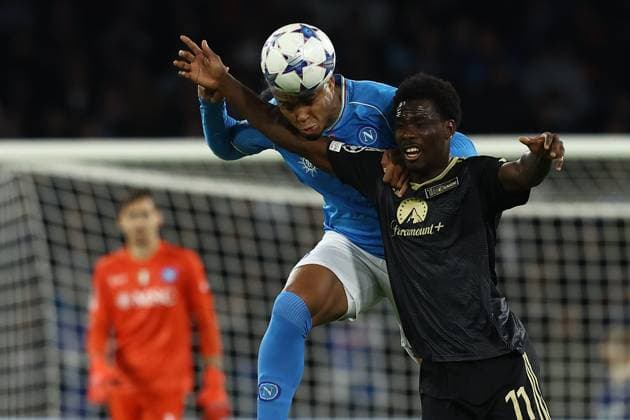 Foto Alessandro Garofalo LaPresse 08 novembre 2023 Napoli, Italia calcio Napoli vs Union Berlin Champions League 2023 2024 - stadio Diego Armando Maradona Nella foto: Natan Bernardo de Souza (SSC Napoli);David Fofana (FC Union Berlin) November 08, 2023 Naples, Italy sport soccer Napoli vs Union Berlin - Champions League 2023 2024 - Diego Armando Maradona stadium. In the pic: Natan Bernardo de Souza (SSC Napoli);David Fofana (FC Union Berlin)  Copyright: xAlessandroxGarofalo LaPressex