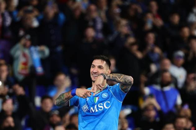 Sport Bilder des Tages Matteo Politano of SSC Napoli celebrates after scoring the goal of 1-0 during the Champions League Group C football match between SSC Napoli and FC Union Berlin at Diego Armando Maradona stadium in Naples (Italy), November 8th, 2023. cesarexpurini