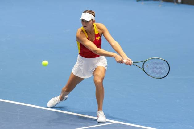 November 8, 2023, Seville, Spain: SEVILLE, SPAIN - NOVEMBER 08: Rebeka Masarova of Spain play backwards during the group C eliminatory between Spain and Canada of the Billie Jean King Cup at La Cartuja on November 08, 2023 in Seville, Spain. Seville Spain - ZUMAd159 0313419157st Copyright: xJosexLuisxContrerasx
