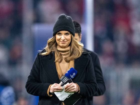 Laura Wontorra, GER, FC Bayern Muenchen (FCB) vs. Galatasaray Istanbul, Fussball, Champions League, Gruppenphase, Spielzeit 2023 2024, 08.11.2023, DFB DFL regulations prohibit any use of photographs as image sequences and or quasi-video., GER, FC Bayern Muenchen (FCB) vs. Galatasaray Istanbul, Fussball, Champions League, Gruppenphase, Spielzeit 2023 2024, 08.11.2023 Muenchen Copyright: xEibner-Pressefoto SaschaxWaltherx EP_EER