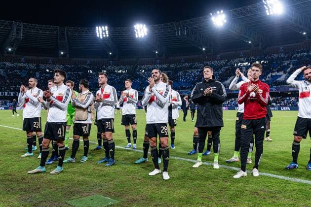 Christopher Trimmel (1. FC Union Berlin, 28) Diogo Leite (1. FC Union Berlin, 4) Leonardo Bonucci (1. FC Union Berlin, 23) Kevin Volland (1. FC Union Berlin, 10) Robin Knoche (1. FC Union Berlin, 31) Lucas Tousart (1. FC Union Berlin, 29) SSC Neapel vs. 1.FC Union Berlin, Fussball, UEFA Champions League, 4. Spieltag, 08.11.2023 DFL REGULATIONS PROHIBIT ANY OUSE OF PHOTOGRAPHS AS IMAGE SEQUENCES AND OR QUASI-VIDEO SSC Neapel vs. 1.FC Union Berlin, Fussball, UEFA Champions League, 4. Spieltag, 08.11.2023 Neapel Copyright: xEibner-Pressefoto BahhoxKarax EP_SSC