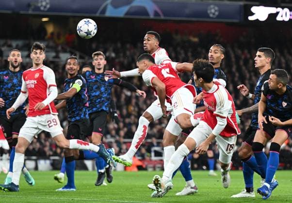 Arsenal v Sevilla UEFA Champions League Gabriel of Arsenal heads towards goal during the UEFA Champions League Group B match at the Emirates Stadium, London Copyright: xNigelxBramleyx FIL-19220-0005 UK Newspapers OUT