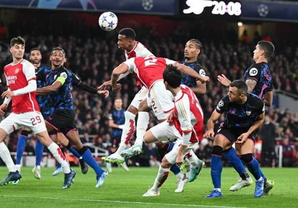Arsenal v Sevilla UEFA Champions League Gabriel of Arsenal heads towards goal during the UEFA Champions League Group B match at the Emirates Stadium, London Copyright: xNigelxBramleyx FIL-19220-0008 UK Newspapers OUT