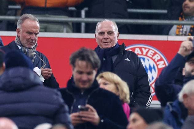 Aufsichtsratsmitglied Karl-Heinz Rummenigge (FC Bayern Muenchen), Aufsichtsratsmitglied und Ehrenpraesident Uli Hoeness (FC Bayern Muenchen), FC Bayern Muenchen vs. Galatasaray Istanbul , Champions League, Fussball, Vorrunde, Rueckspiel, 08.11.2023 Muenchen Bayern Germany