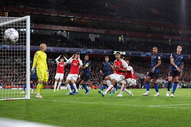 Arsenal v Sevilla 8 November 2023, London - Champion™s League Football, Group B - Arsenal v Sevilla - Kai Havertz and William Saliba of Arsenal reacts as the ball goes out of play - Photo: Jacques Feeney Offside. London UK Copyright: xJacquesxFeeneyx xOffsidexOffside
