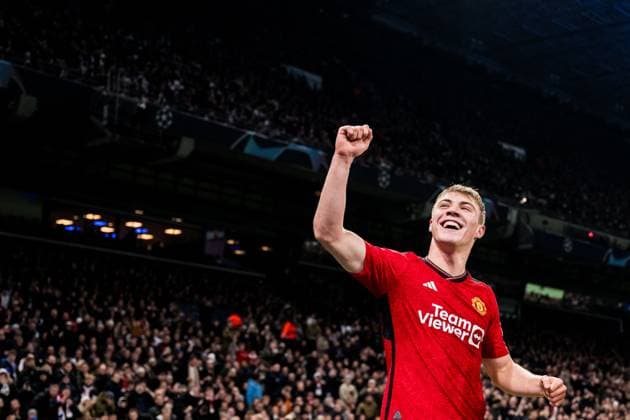 231108 Rasmus Hojlund of Manchester United, ManU celebrates after 0-2 during the UEFA Champions League football match between FC Copenhagen and Manchester United on November 8, 2023 in Copenhagen. Photo: Petter Arvidson BILDBYRAN kod PA PA0685 fotboll football soccer fotball champions league fc copenhagen manchester united bbeng jubel Copyright: PETTERxARVIDSON BB231108PA058