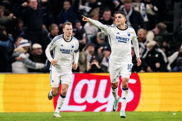231108 Mohamed Elyounoussi of FC Copenhagen celebrates after 1-2 during the UEFA Champions League football match between FC Copenhagen and Manchester United, ManU on November 8, 2023 in Copenhagen. Photo: Petter Arvidson BILDBYRAN kod PA PA0685 fotboll football soccer fotball champions league fc copenhagen manchester united bbeng jubel Copyright: PETTERxARVIDSON BB231108PA064