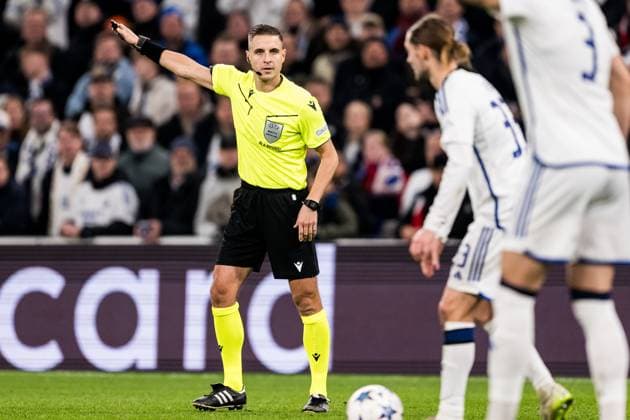 231108 Referee Donatas Rumsas during the UEFA Champions League football match between FC Copenhagen and Manchester United, ManU on November 8, 2023 in Copenhagen. Photo: Petter Arvidson BILDBYRAN kod PA PA0685 fotboll football soccer fotball champions league fc copenhagen manchester united bbeng Copyright: PETTERxARVIDSON BB231108PA101