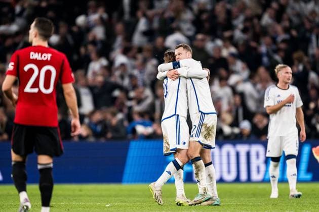 231108 Rasmus Falk and Viktor Claesson of FC Copenhagen celebrates after the UEFA Champions League football match between FC Copenhagen and Manchester United, ManU on November 8, 2023 in Copenhagen. Photo: Petter Arvidson BILDBYRAN kod PA PA0685 fotboll football soccer fotball champions league fc copenhagen manchester united bbeng jubel Copyright: PETTERxARVIDSON BB231108PA141